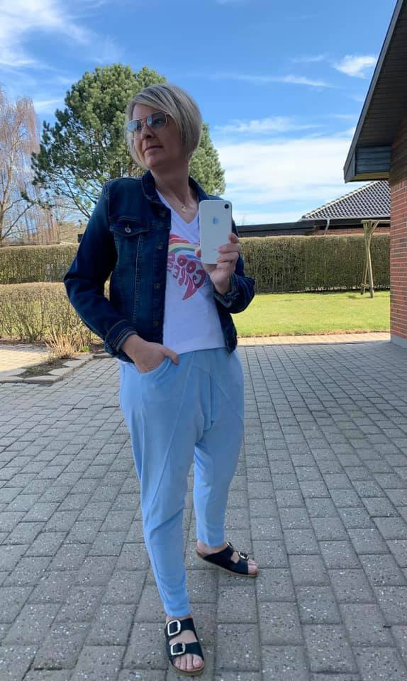 Cabana Living baggy velour bukser i lyseblå