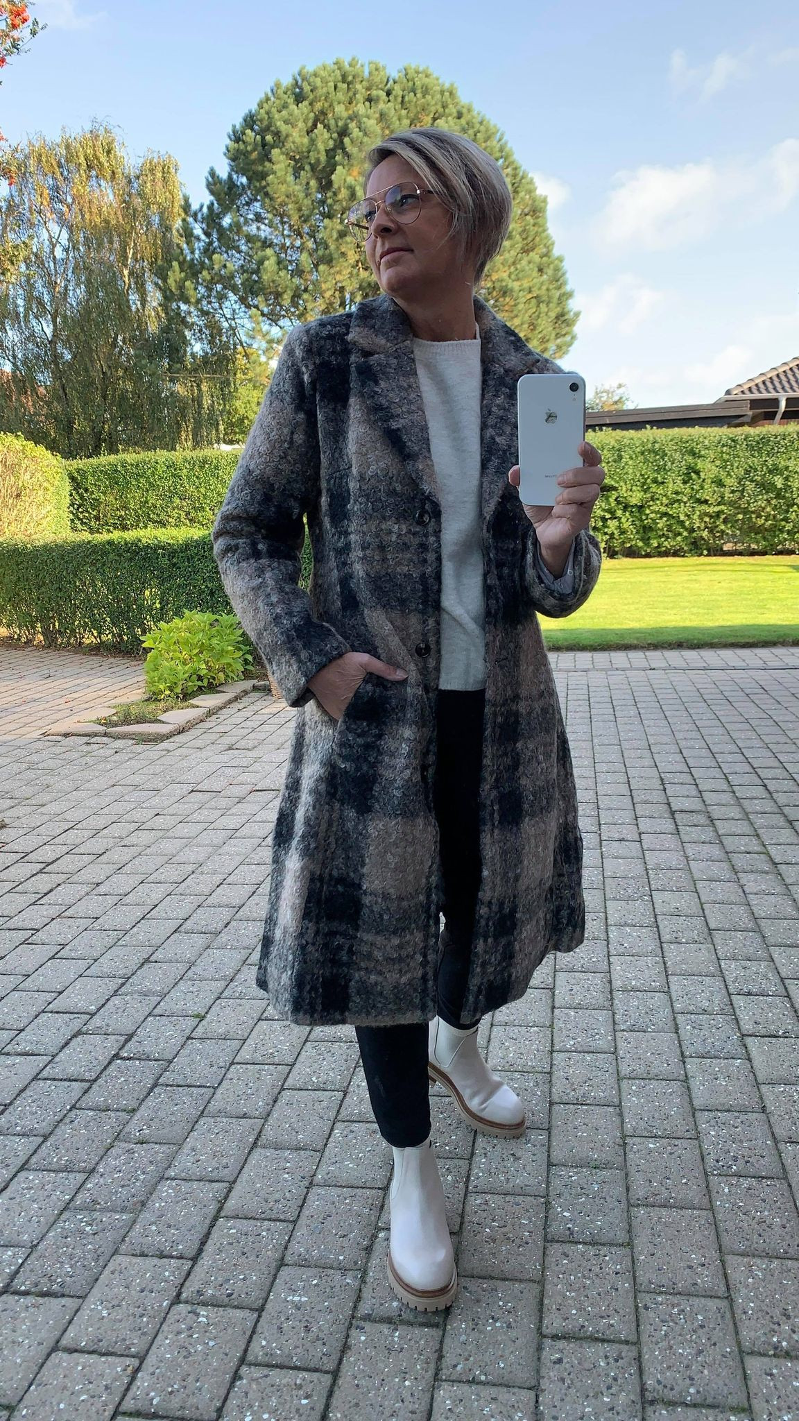 Costamani jakke i grå tern med foer.