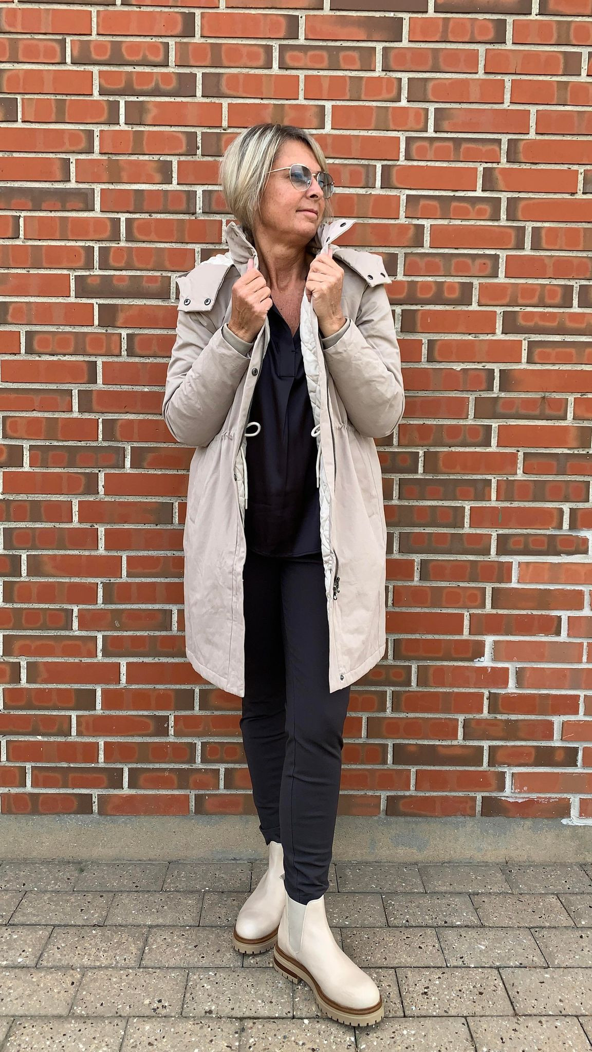 YAYA højtaljede bukser i mørkegrå 