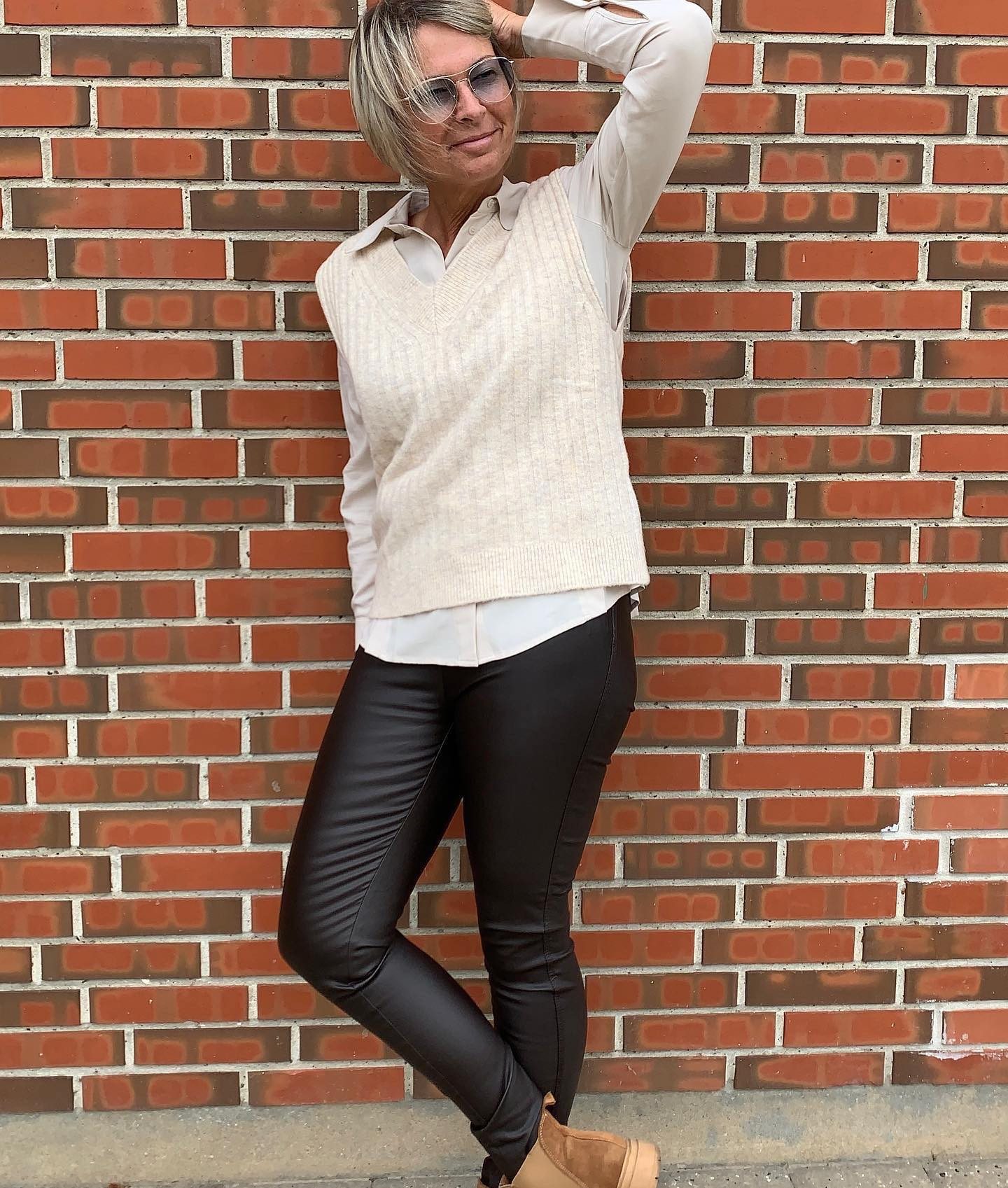 YAYA bluse i  lys sand