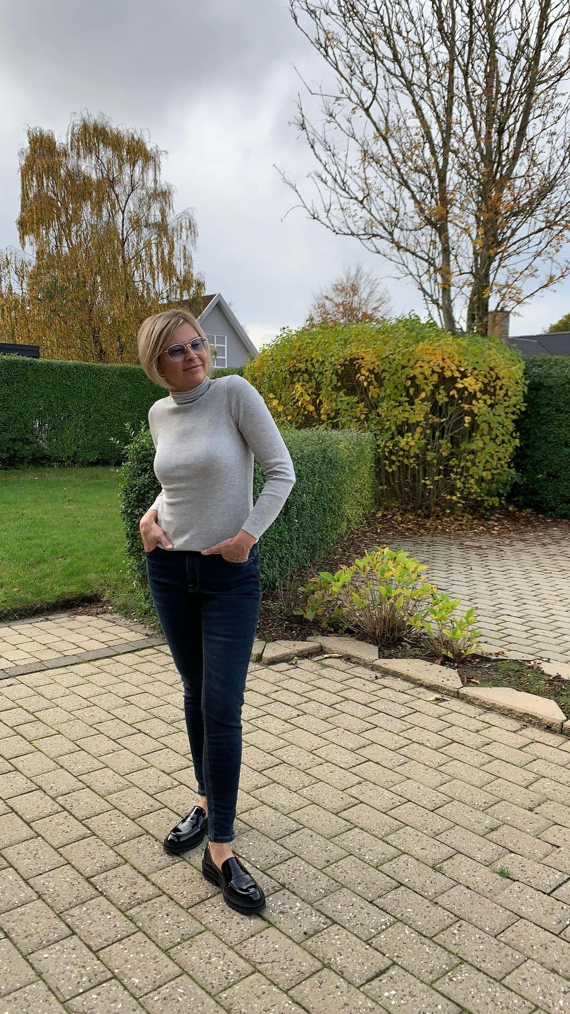 YAYA ribstrikket lysegrå t-shirt med høj hals