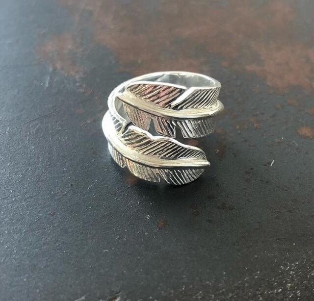 Pure By Nat sølvbelagt ring med fjer