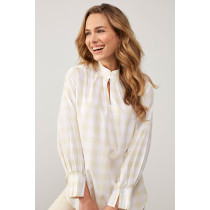 YAYA bluse med et ternet print. SPAR 70%