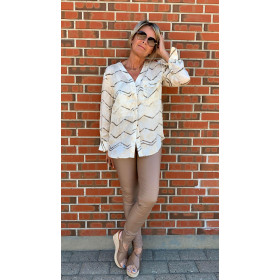 YAYA bluse i zigzag med lys bund. SPAR 70%