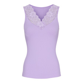 Tim & Simonsen lace top i farven lavendel. 