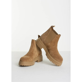 BUKELA støvle i farven cognac 